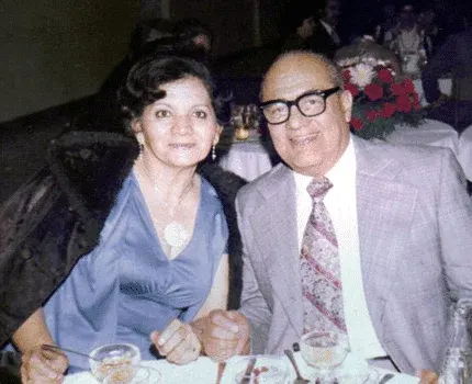 Celia Astorga de Arguello (1932-1982) junto a su esposo